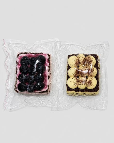 Blueberry Jam Cake  x Tiramisu Duo