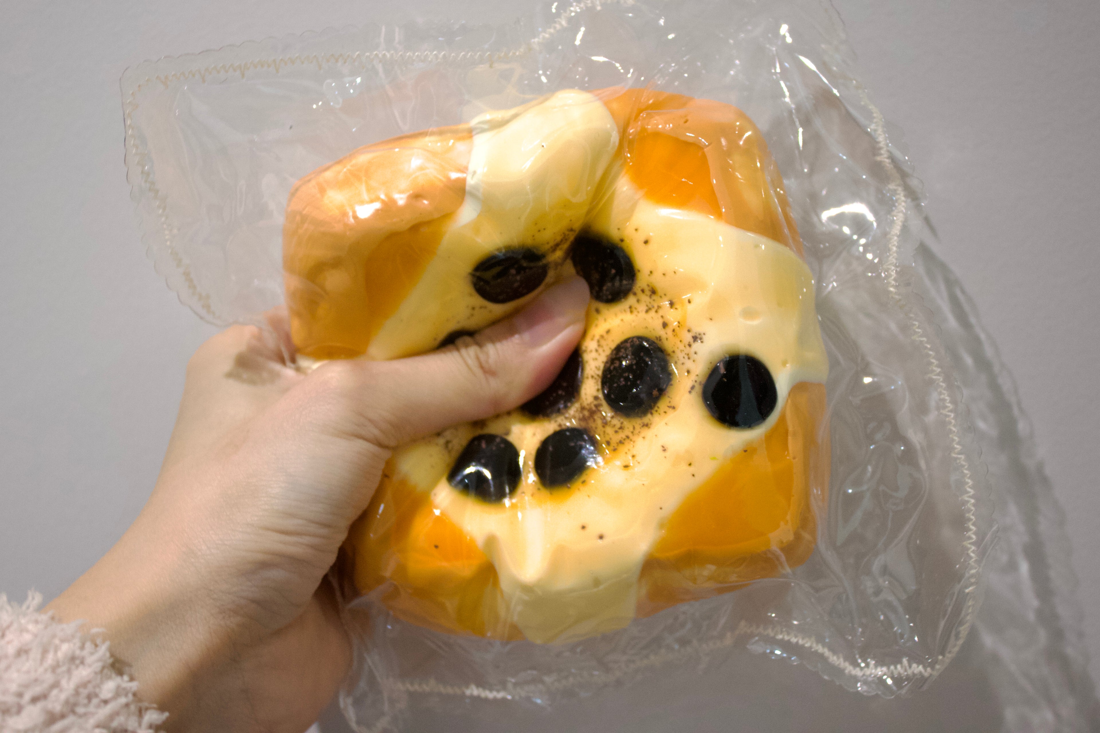 Pearl Caramel Square Toast