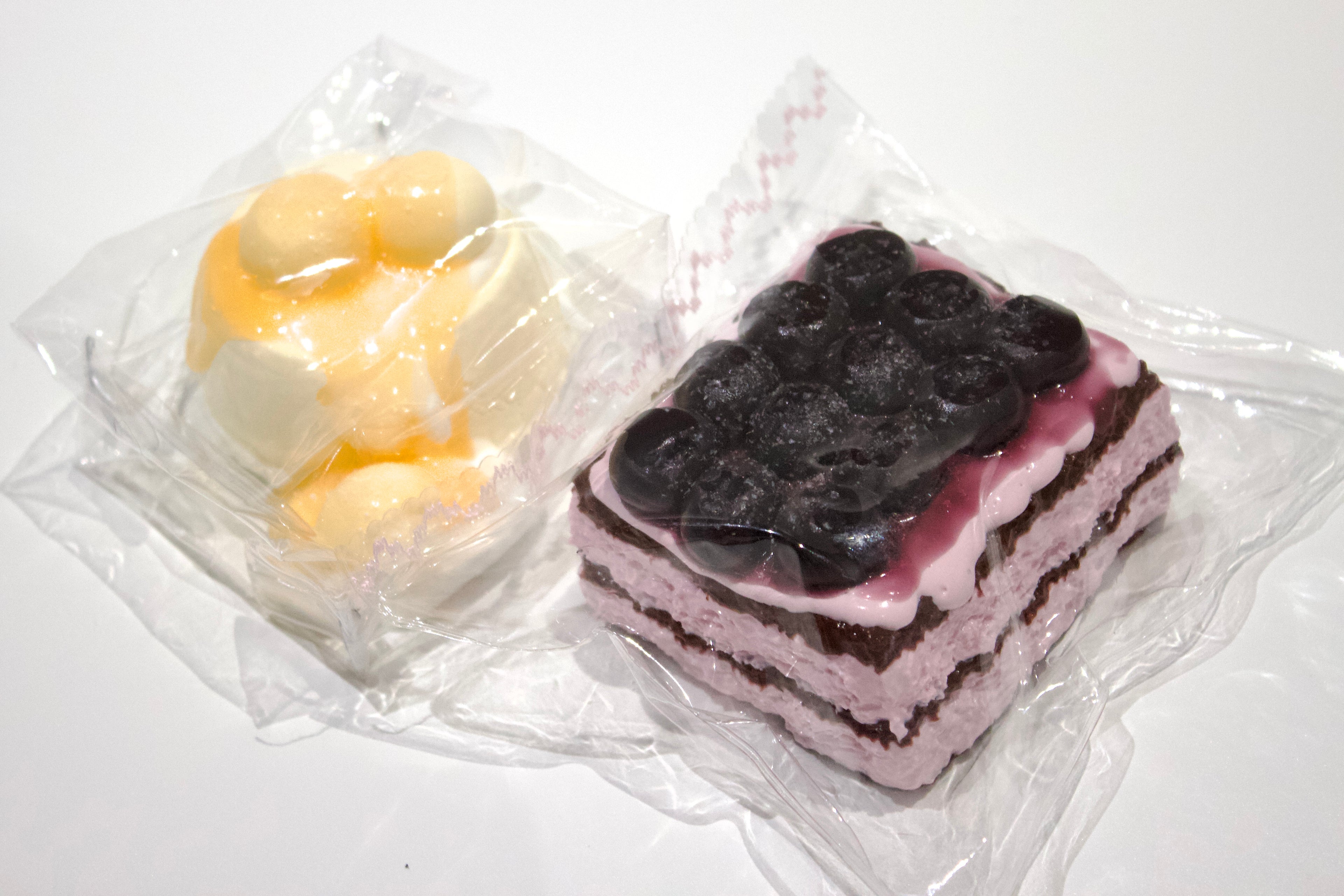 Soya Milk Pudding x Blueberry Jam Cake Duo