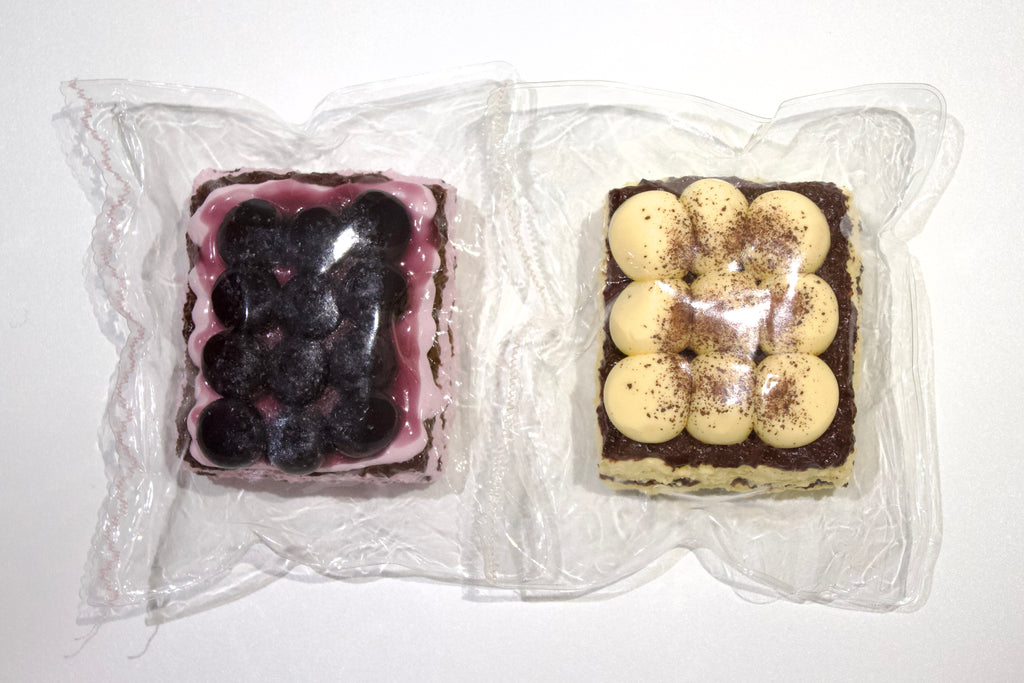 Blueberry Jam Cake  x Tiramisu Duo