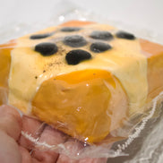Pearl Caramel Square Toast
