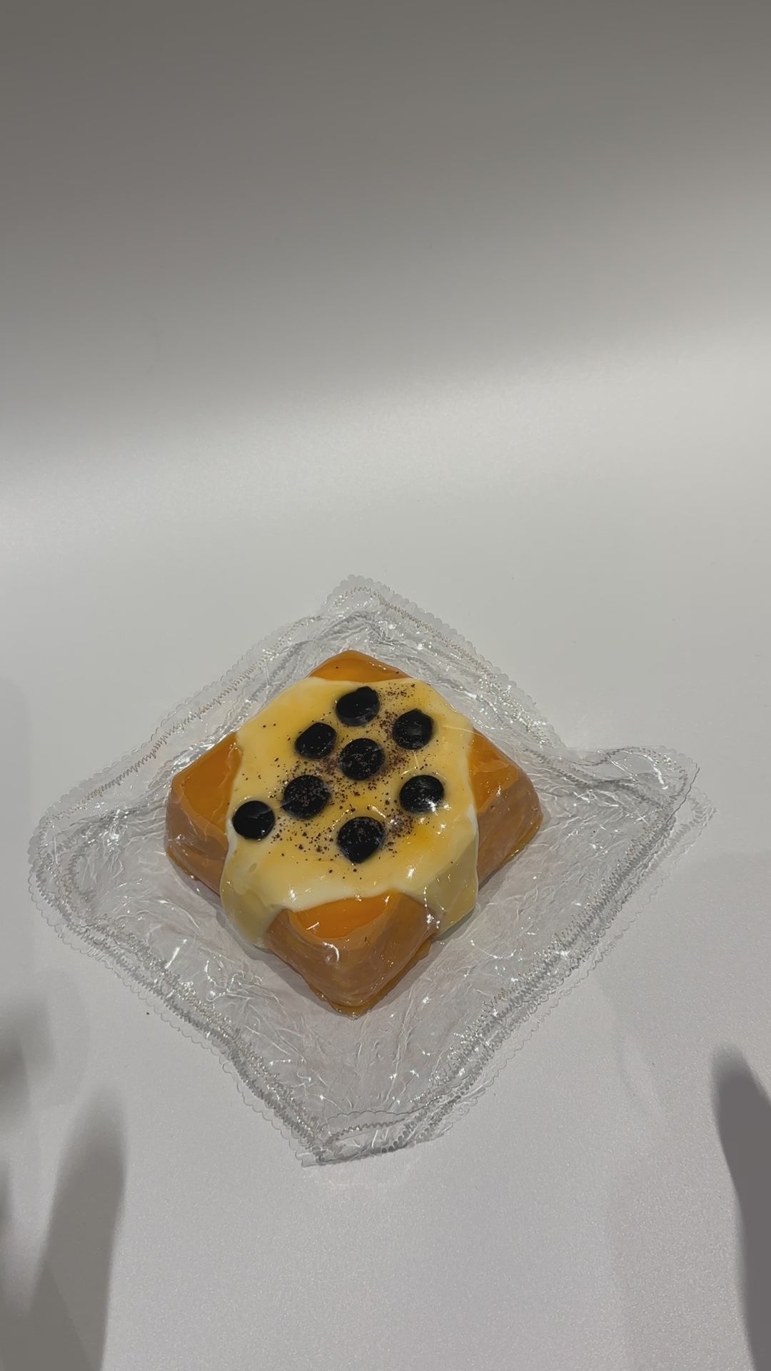 Pearl Caramel Square Toast